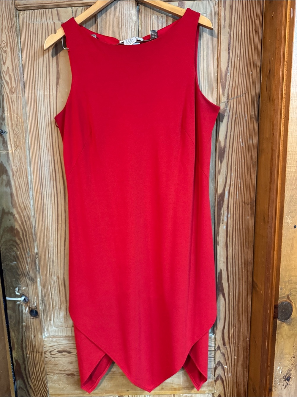 Maggy London Red Sleeveless Asymmetrical Hem Dress